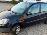 Gebraucht Ford Fiesta 60 PS (44 kW) 2005 Blau Kleinwagen