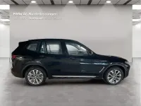 Gebraucht BMW X3 Sport Line 190 PS (139 kW) 2023 Schwarz SUV