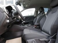 Neu Audi Q2 S-Line 150 PS (110 kW) 2026 Daytonagrau perleffekt SUV