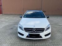 gebraucht Mercedes A220 CDI d Blue Efficiency *AMG Paket* Automatik