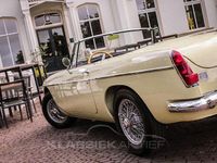 Gebraucht MG B 97 PS (71 kW) 1967 Gelb Cabrio