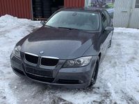 Gebraucht BMW 320 163 PS (119 kW) 2007 Grau Limousine
