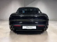 Neu Porsche Taycan 4 Black Edition 319 kW (435 PS) 2026 Tiefschwarzmetallic Limousine
