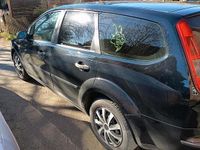 Gebraucht Ford Focus Ambiente 125 PS (91 kW) 2005 Schwarz Kombi
