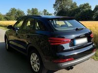 Gebraucht Audi Q3 Ambiente 140 PS (102 kW) 2013 Schwarz SUV