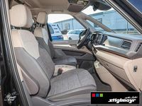 Neu VW Multivan 150 PS (110 kW) 2026 Deep black perleffekt Van