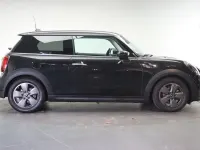 Używany Mini Cooper 136 KM (100 kW) 2023 Czarny Hatchback