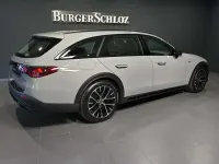 Gebraucht Mercedes E300 Night 313 PS (230 kW) 2025 Manufaktur lack manufaktur alp Limousine
