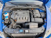 Gebraucht Skoda Octavia 104 PS (76 kW) 2009 Blau Kombi