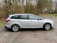 Gebraucht Ford Focus 125 PS (91 kW) 2014 Silber Kombi
