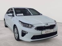 Gebraucht Kia Ceed Vision 160 PS (117 kW) 2021 Carraraweiß Kleinwagen