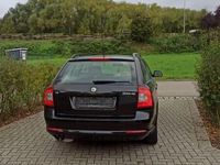 gebraucht Skoda Octavia Combi 2.0 FSI tiptronic Ambiente Amb...