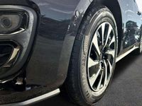 Neu Ford Focus Titanium 125 PS (91 kW) 2025 Agate black metallic Limousine