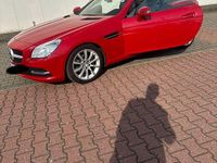 Gebraucht Mercedes SLK200 184 PS (135 kW) 2013 Rot Cabrio