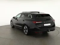 Gebraucht Skoda Superb Selection 193 PS (141 kW) 2024 Schwarz Kombi