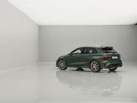 Neu Audi RS3 Competition 400 PS (294 kW) 2026 Grün Limousine