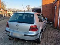 Gebraucht VW Golf IV 75 PS (55 kW) 2002 Silber Kleinwagen