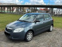 Gebraucht Skoda Fabia 60 PS (44 kW) 2010 Grau Kleinwagen