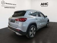 Gebraucht Mercedes GLA220 Progressive 190 PS (139 kW) 2024 Silber SUV
