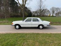 Second-hand Mercedes 280 1972 Alb Berlinǎ