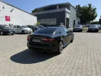 Gebraucht Jaguar XE R-Dynamic 250 PS (183 kW) 2023 Schwarz Limousine