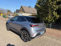 Gebraucht Opel Mokka-e 100 kW (136 PS) 2022 Silber SUV