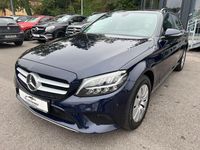 Gebraucht Mercedes C180 122 PS (89 kW) 2020 Blau Kombi