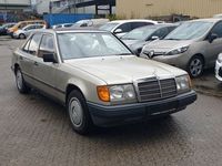 Gebraucht Mercedes E230 132 PS (97 kW) 1987 Grau Limousine
