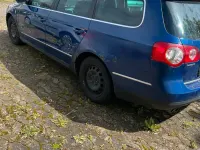 Gebraucht VW Passat 140 PS (102 kW) 2007 Blau Kombi