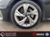 Second-hand Audi A4 S-line plus 204 CP (150 kW) 2023 Negru Break