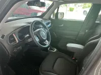 Gebraucht Jeep Renegade Limited 241 PS (177 kW) 2024 Stinggray clear coat SUV