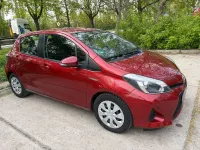 Gebraucht Toyota Yaris Hybrid Edition 101 PS (74 kW) 2014 Rot Limousine