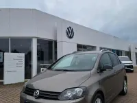 Gebraucht VW Golf Plus Cross Style 122 PS (89 kW) 2012 Braun Van / Kleinbus