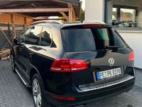 gebraucht VW Touareg 3.0 V6 R-line Tiptronic Super Zustand