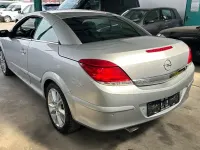 Gebraucht Opel Astra Cosmo 140 PS (102 kW) 2007 Silber Cabrio