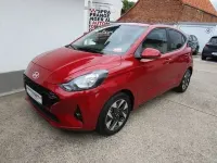 Gebraucht Hyundai i10 67 PS (49 kW) 2023 Dragon red Kleinwagen