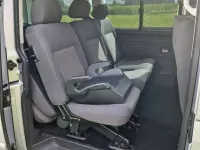 Gebraucht VW T5 Trendline 140 PS (102 kW) 2010 Grau Van