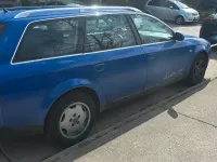 Second-hand Audi A6 165 CP (121 kW) 1998 Albastru Break