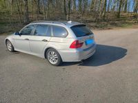 Gebraucht BMW 320 150 PS (110 kW) 2006 Silber Kombi