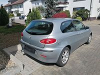 gebraucht Alfa Romeo 147 Alfa1.9 JTD 16V 103 kW 1 Jahr tüv