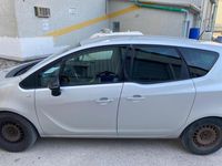 Gebraucht Opel Meriva 100 PS (73 kW) 2011 Silber Van / Kleinbus
