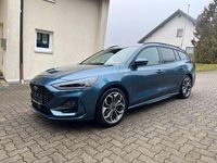 Gebraucht Ford Focus ST-Line X 155 PS (114 kW) 2025 Chrome blau (metallic) Kombi