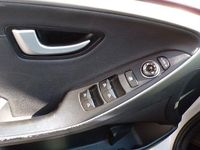 Gebraucht Hyundai i30 Edition 135 PS (99 kW) 2014 Weiß Limousine