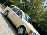 Gebraucht Mercedes 300 113 PS (83 kW) 1991 Gelb Kombi