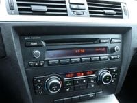 Gebraucht BMW 320 Lifestyle 184 PS (135 kW) 2011 Silber Limousine