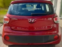 Gebraucht Hyundai i10 Classic 68 PS (50 kW) 2016 Rot Kleinwagen