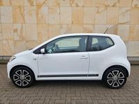 Gebraucht VW up! CLUB 60 PS (44 kW) 2016 Weiß Kleinwagen