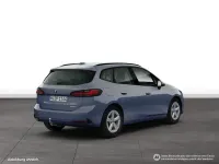 Gebraucht BMW 220 Active Tourer 156 PS (114 kW) 2025 Grau Van / Kleinbus