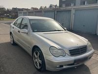Gebraucht Mercedes C220 143 PS (105 kW) 2003 Limousine