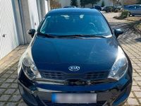 Gebraucht Kia Rio 109 PS (80 kW) 2011 Schwarz Kleinwagen